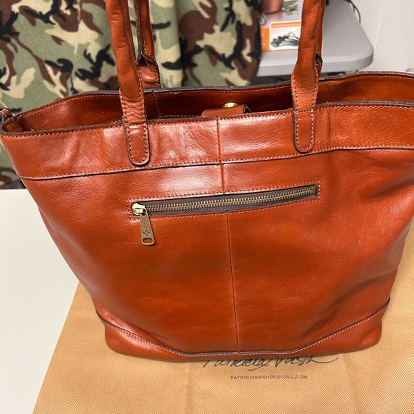 Patricia Nash Brown Leather Mallory Tote Bag with dust bag - Picture 3 of 13